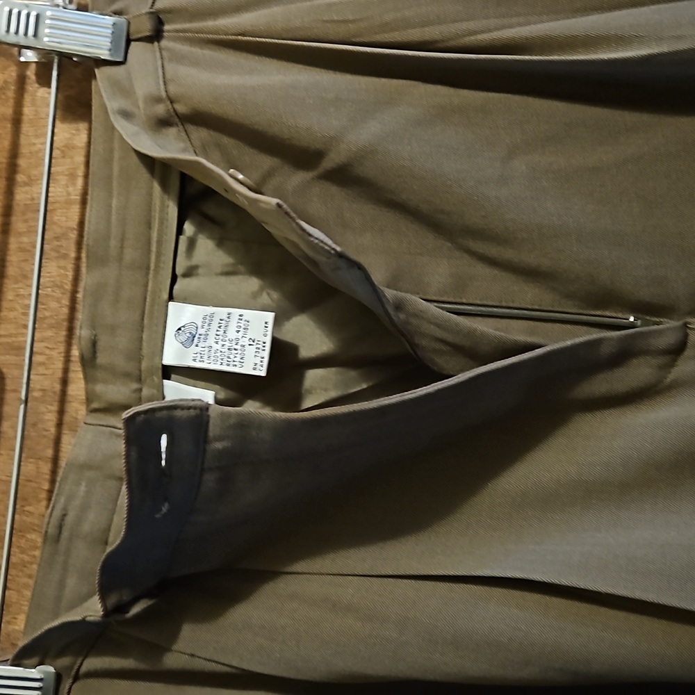 Womens Pants - Picture 3 of 4